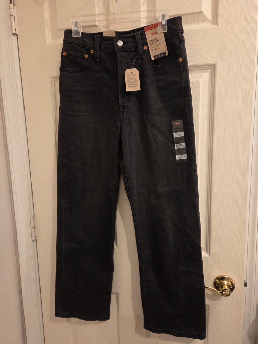Levis ribcage straight ankle jeans